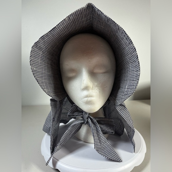 Hand Crafted Accessories - Vintage / Handmade BLUE/WHITE
CHECK Prairie SUNBONNET Pioneer
COSTUME Sun Hat